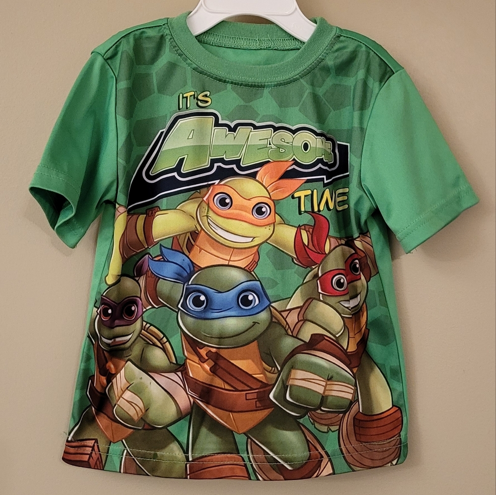 Ninja Mutant Turtles short sleeved tee shirt